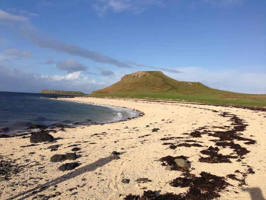 Dunmara: Self Catering Cottage On The Isle Of Skye Broadford  Extérieur photo