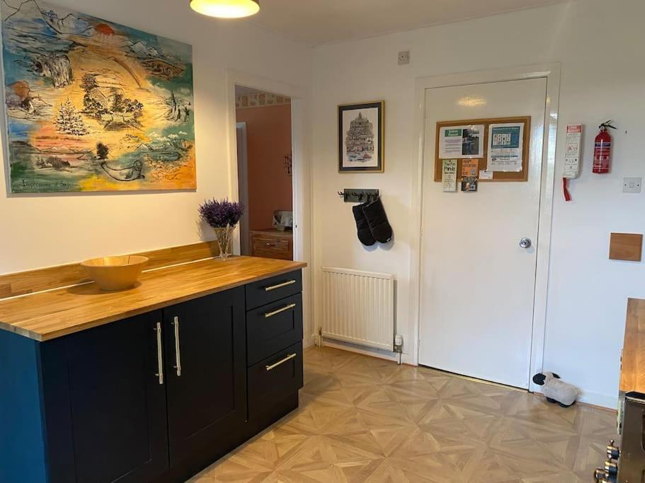 Dunmara: Self Catering Cottage On The Isle Of Skye Broadford  Extérieur photo