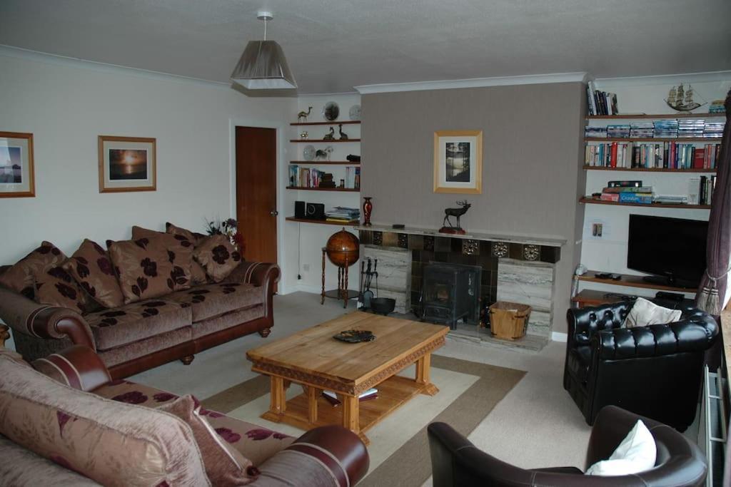 Dunmara: Self Catering Cottage On The Isle Of Skye Broadford  Extérieur photo